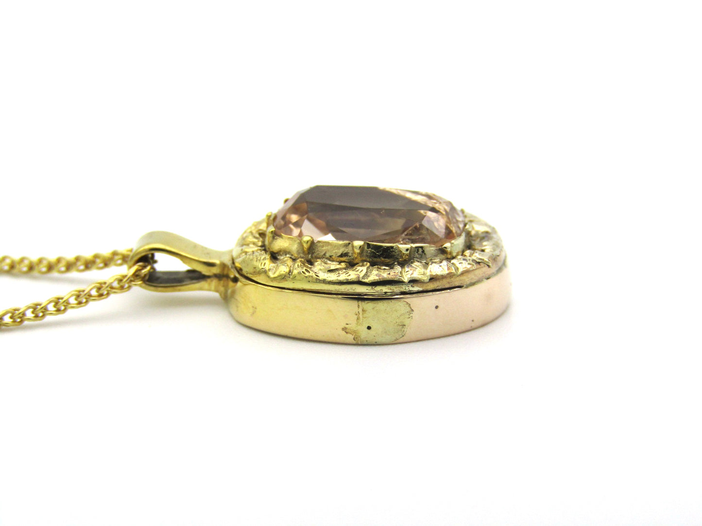 9K gold vintage topaz pendant with Italian chain.