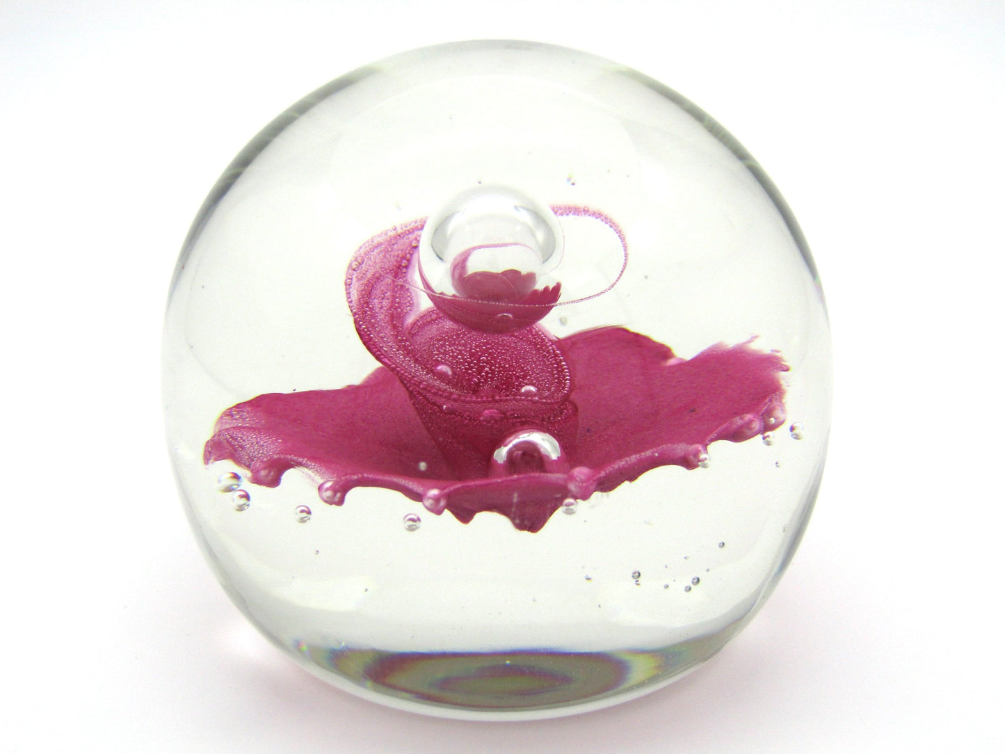 Caithness Sentinel Pink Art Glass paperweight, Circa 1982.