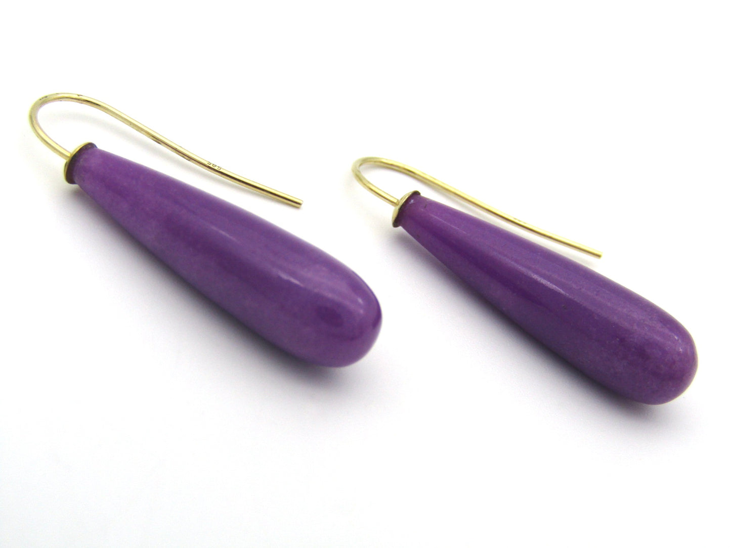 14K gold lavender jade hanging earrings.