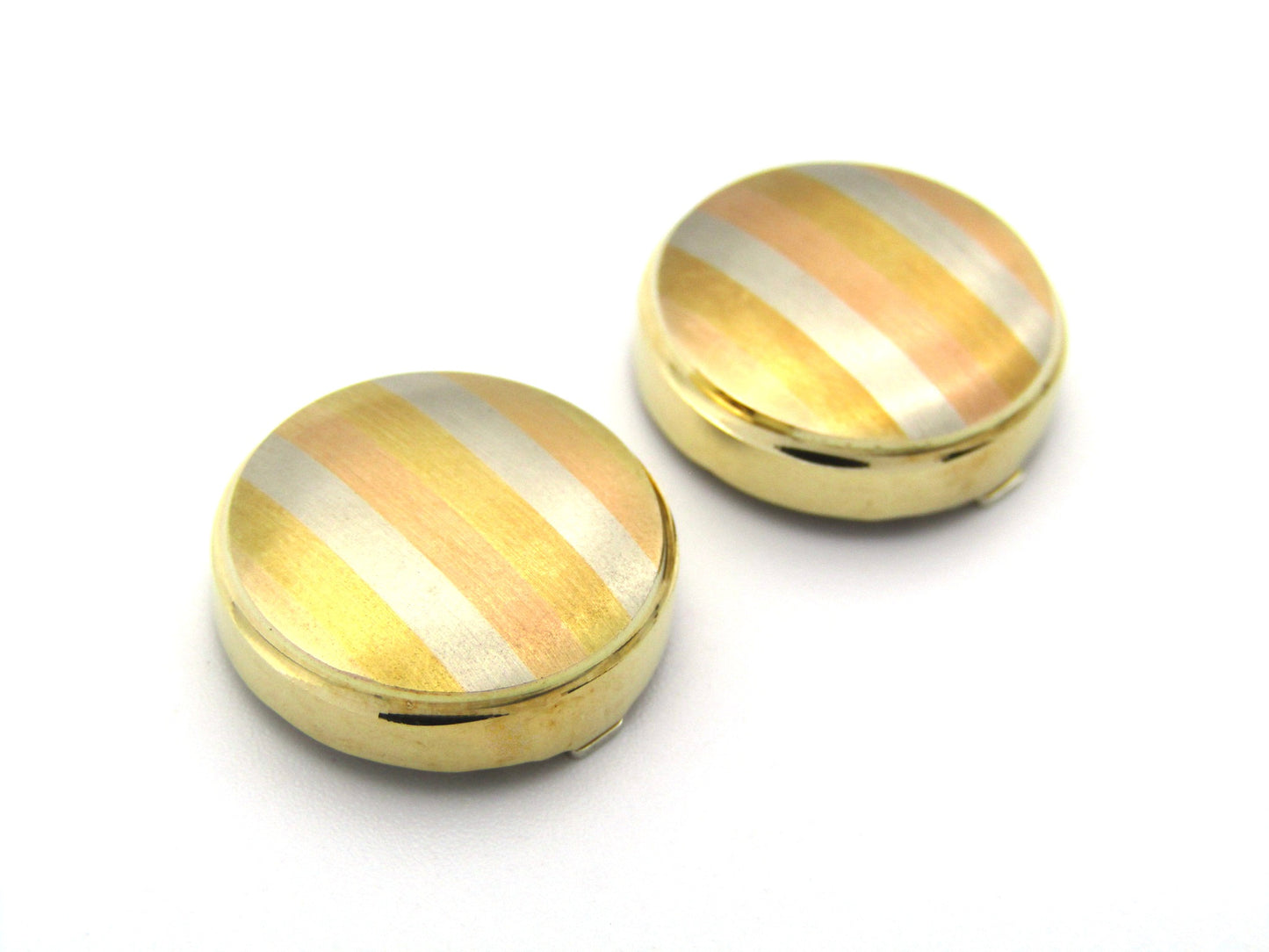 18K gold tri-colour gold button covers by UnoAerre, circa 1970's.