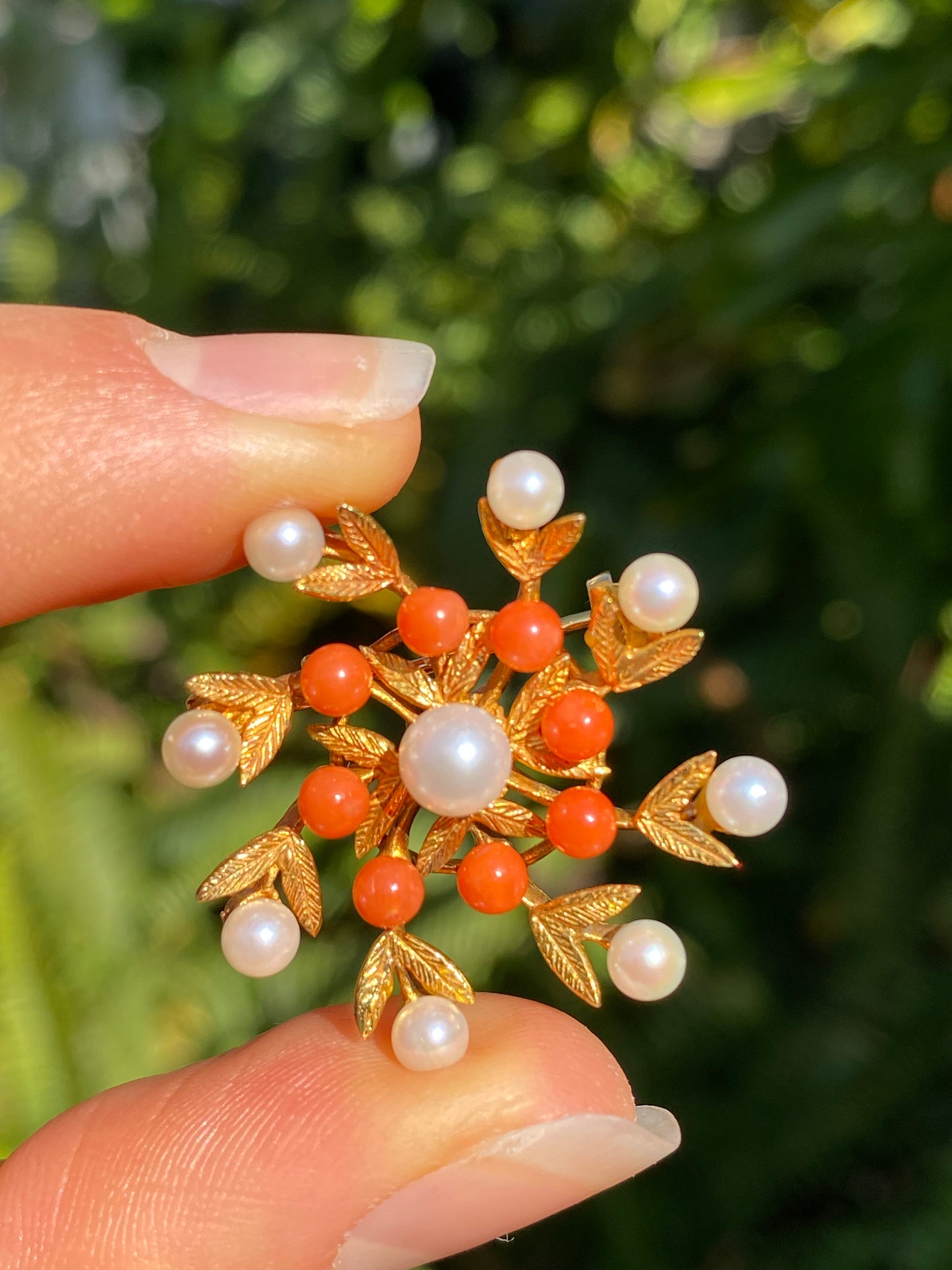 9K gold pearl and coral brooch, London 1964, by H&T.