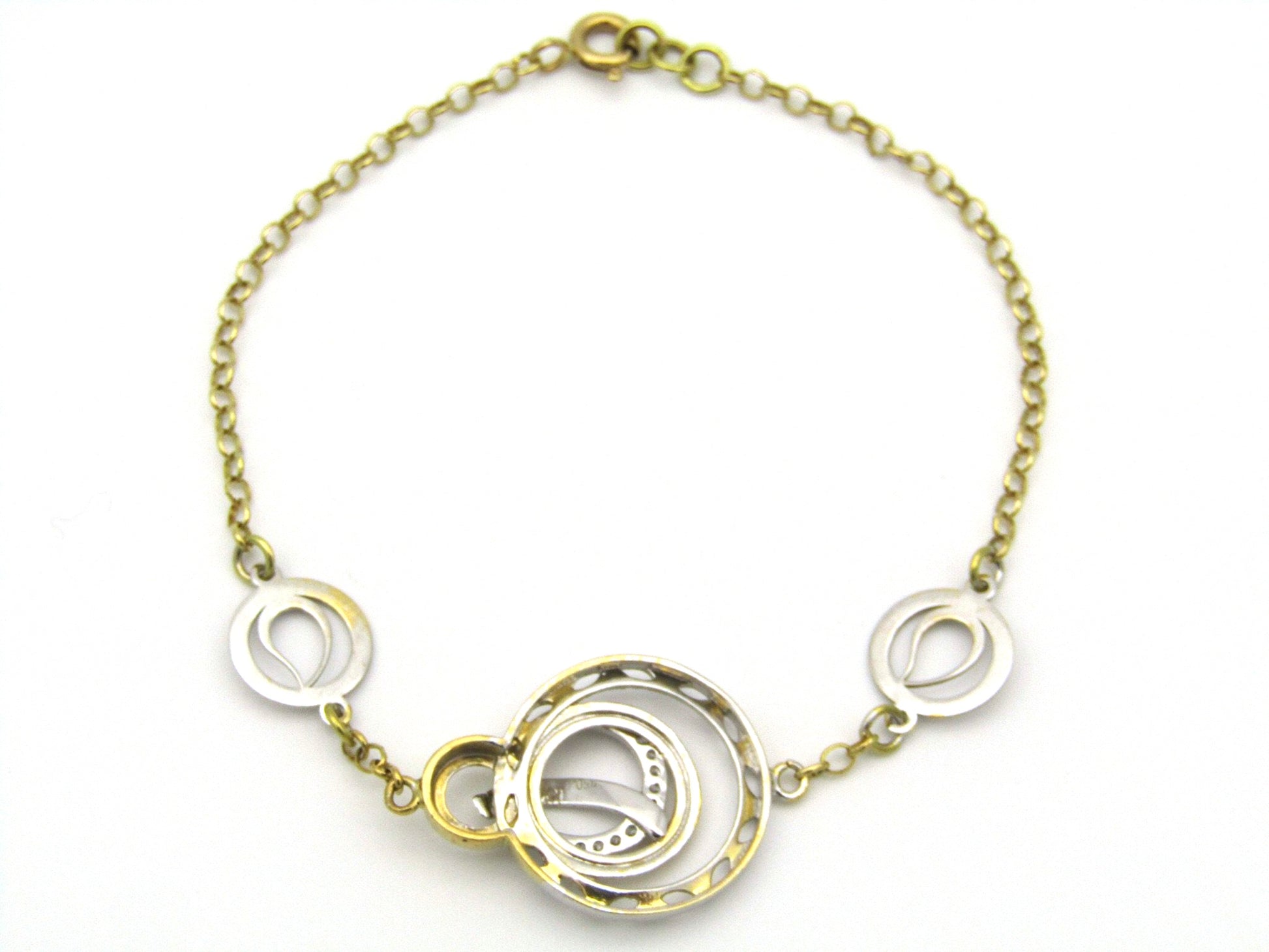 18kt gold diamond bracelet.