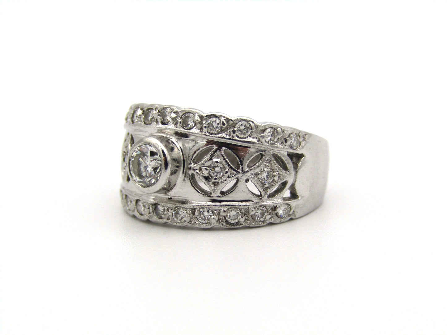 18kt gold diamond ring by Jenna Clifford.
