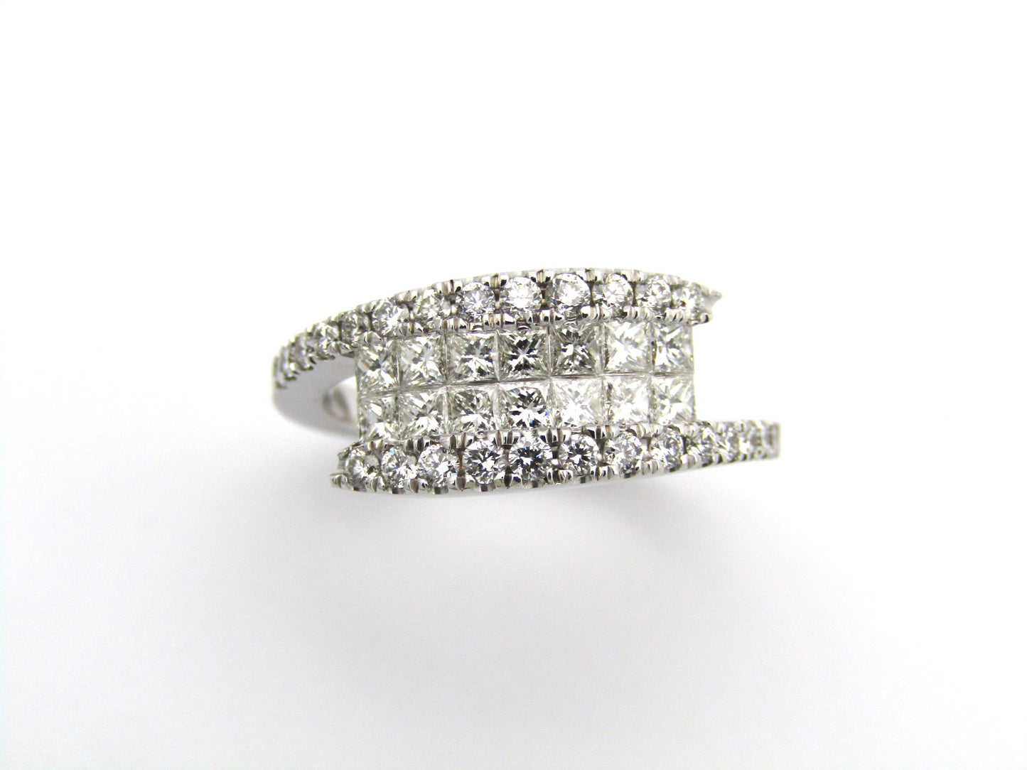 18K gold diamond ring.