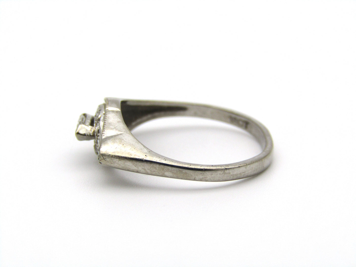 18kt gold diamond ring.