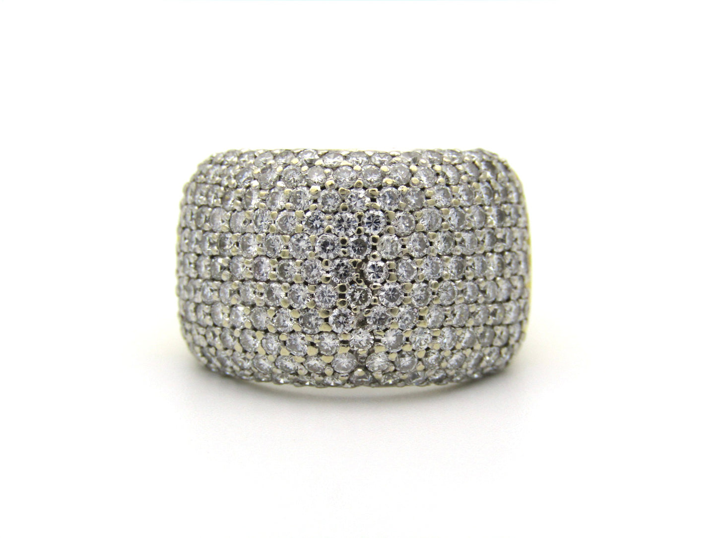 18K gold diamond dress ring by Jenna Clifford.