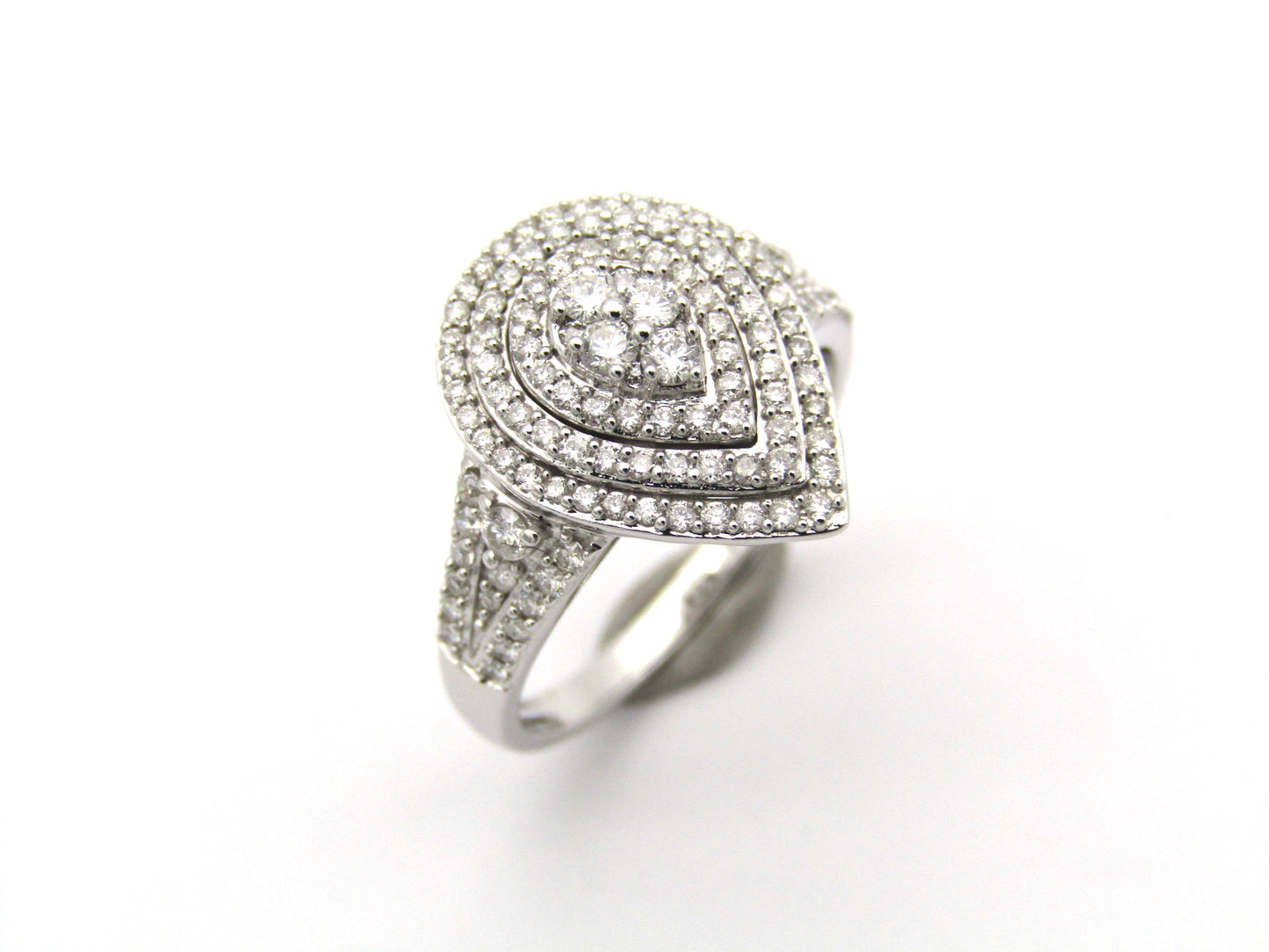 9K gold diamond ring.