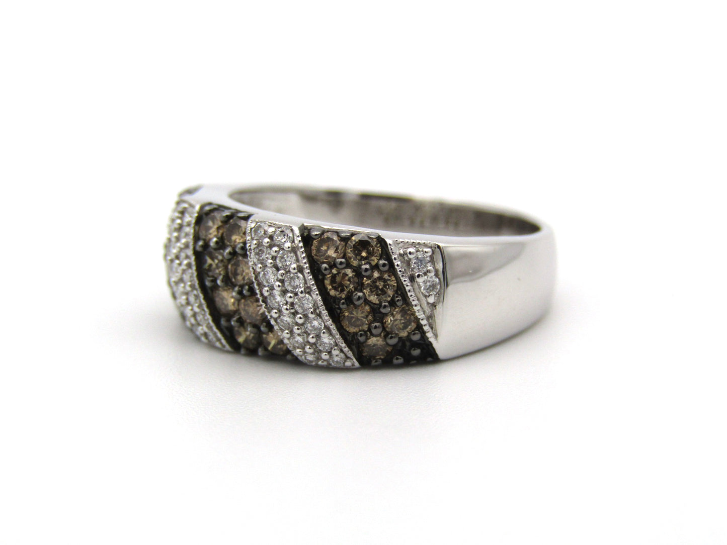 18K gold brown and colourless diamond ring.