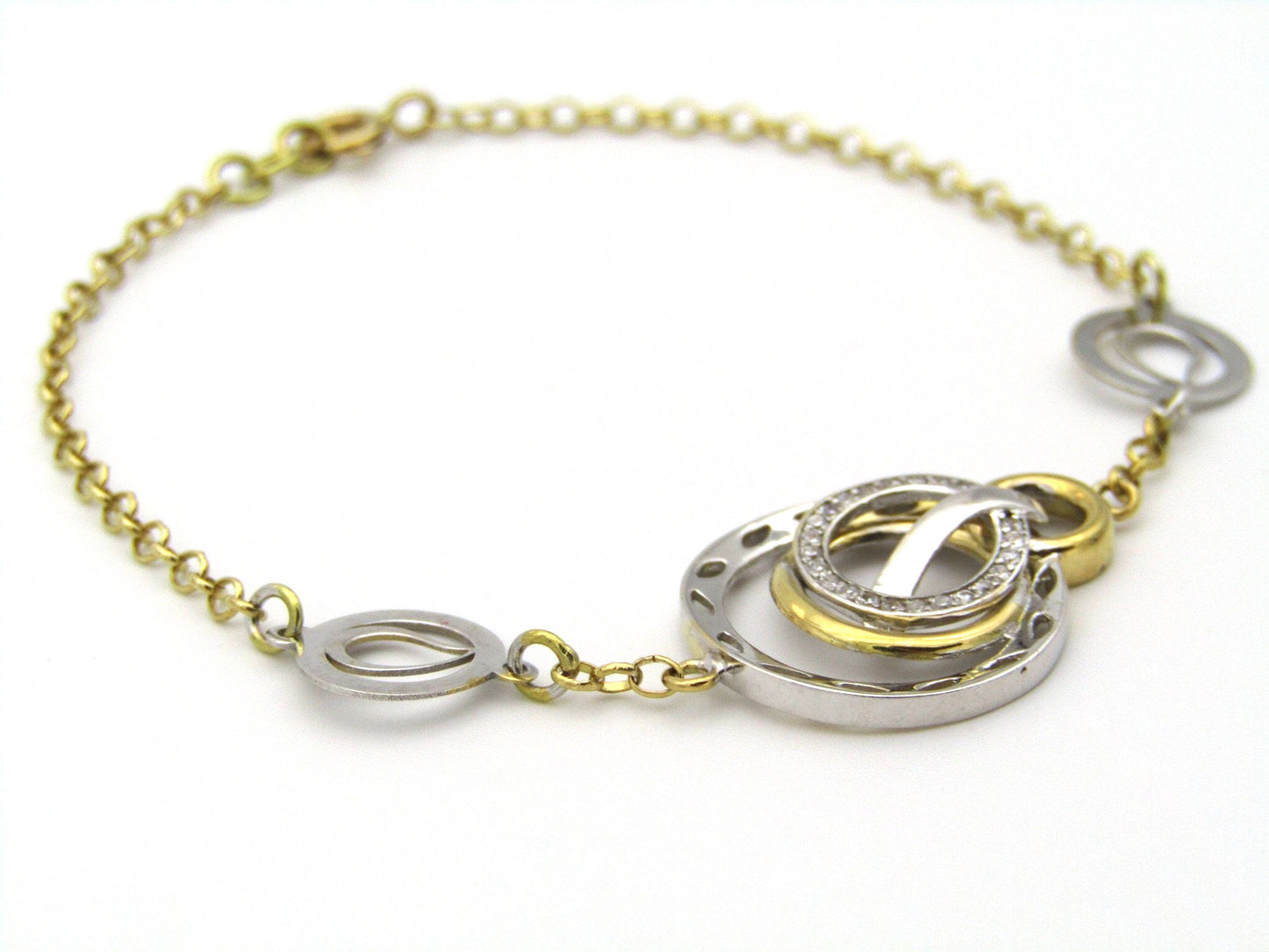 18kt gold diamond bracelet.