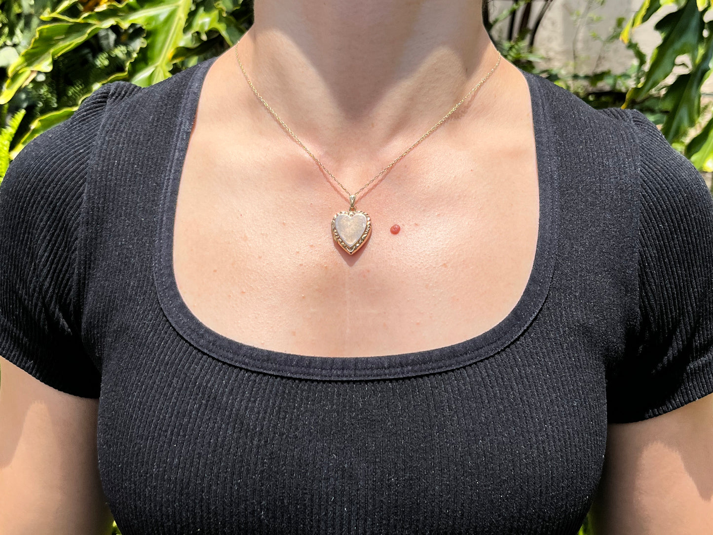 9K gold Edwardian heart locket, circa 1900.