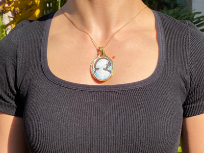 18K gold hard stone cameo and diamond pendant.
