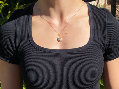 18K gold diamond handbag pendant.