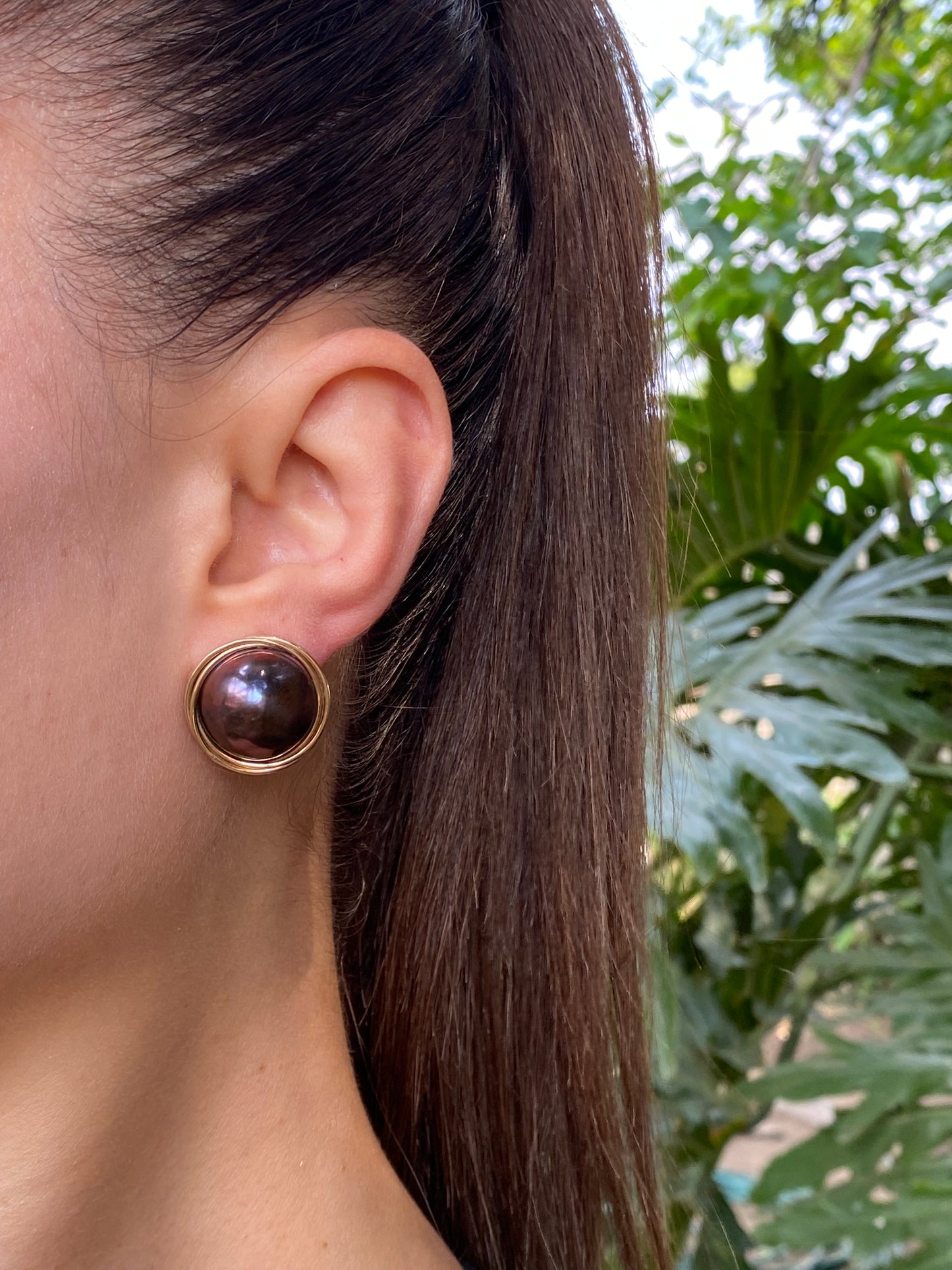 9K gold round mabé pearl earrings, circa 1980's.