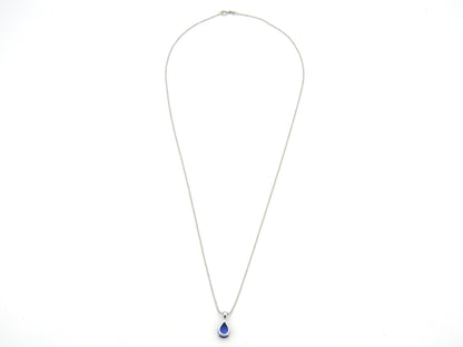 18K gold tanzanite pendant with 18K gold chain.