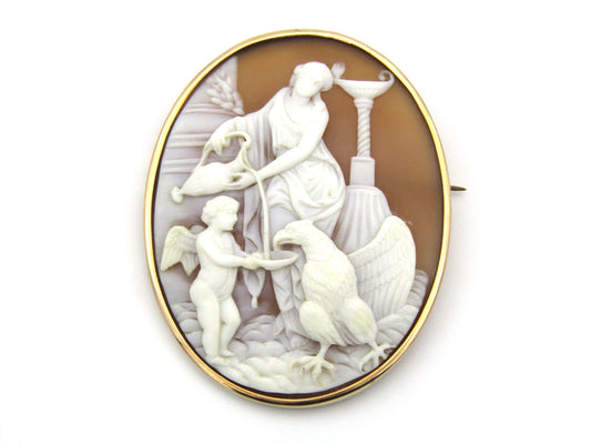 18K gold French conch shell cameo brooch, circa 1860.