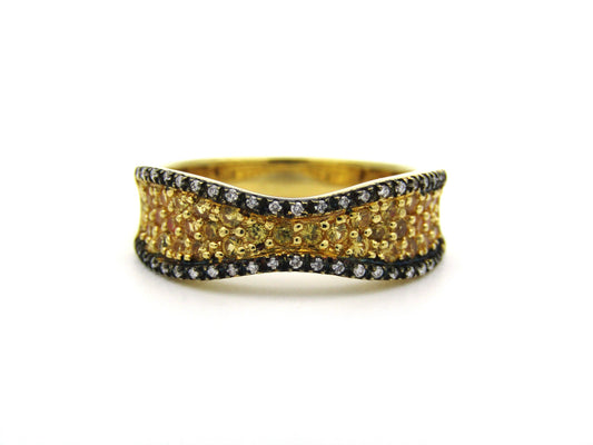 18K gold diamond band ring.