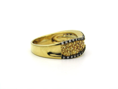 18K gold diamond band ring.