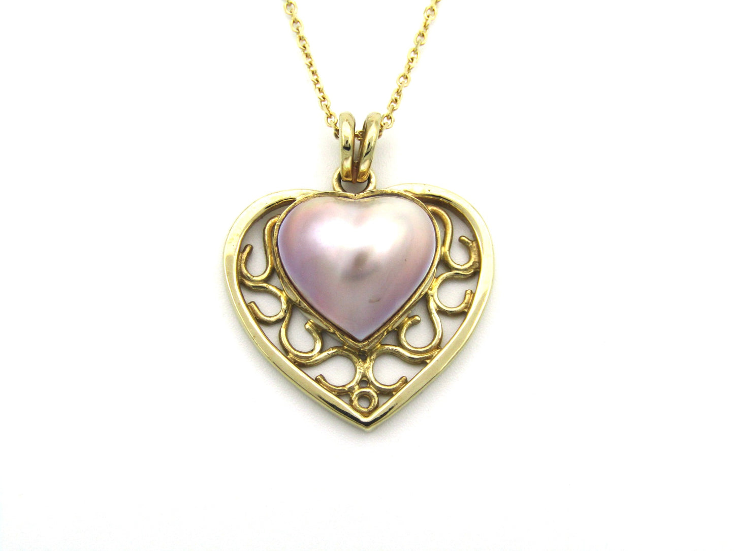 9K gold pink mabe pearl filigree heart pendant.