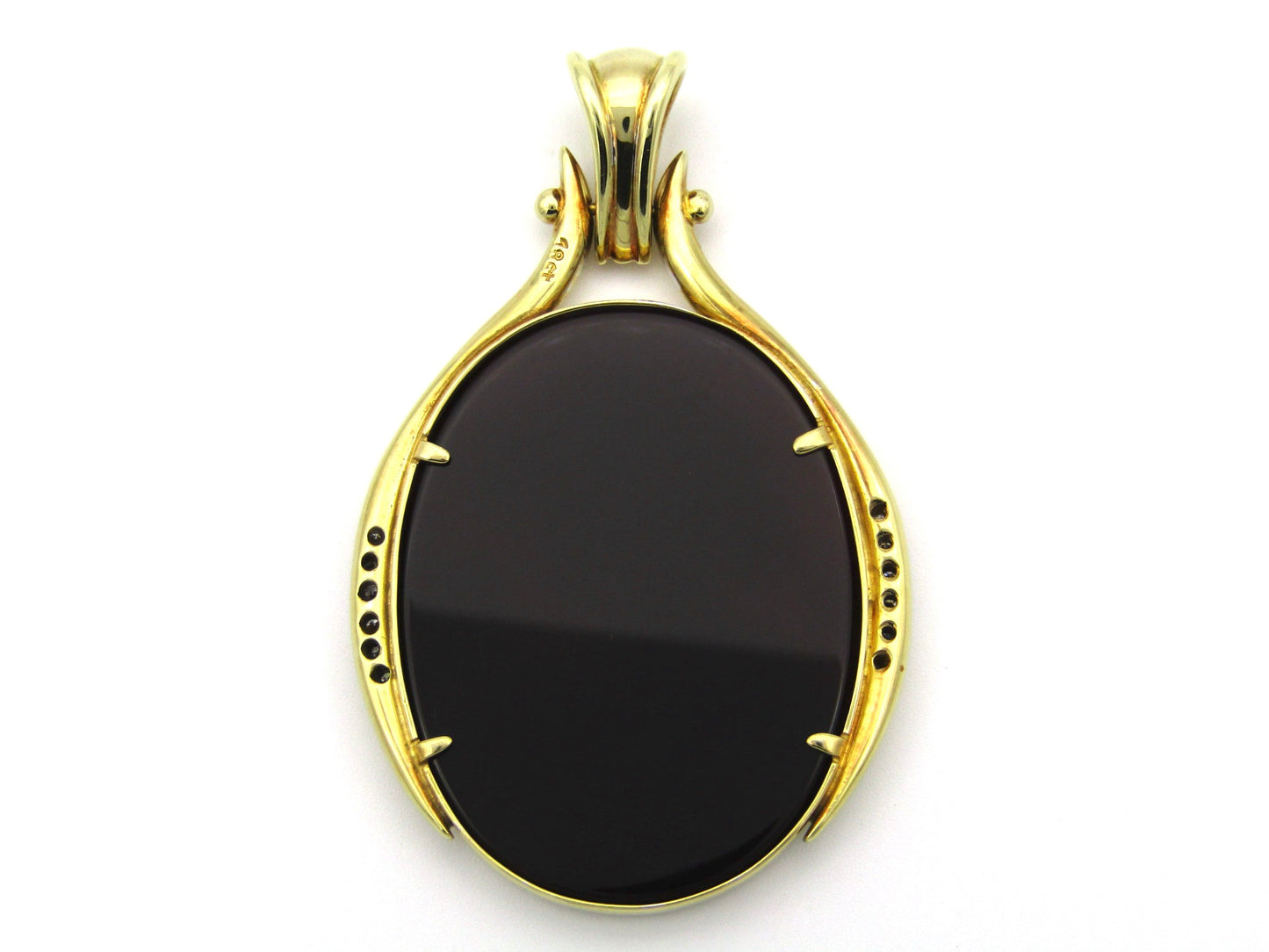 18K gold hard stone cameo and diamond pendant.