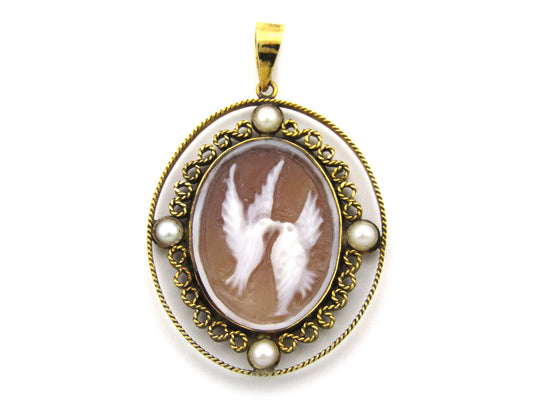 9K gold conch shell cameo and cultured akoya pearl pendant.