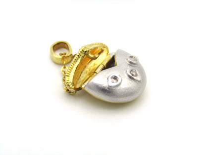 18K gold diamond handbag pendant.