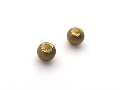 9K gold ball design stud earrings, circa 1970's.