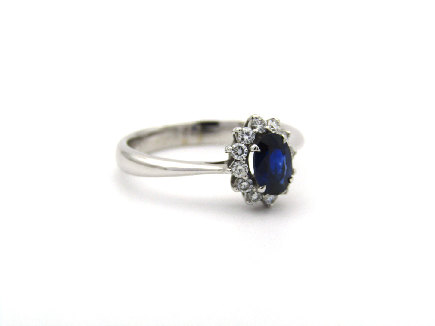 18K gold sapphire and diamond ring by Browns.