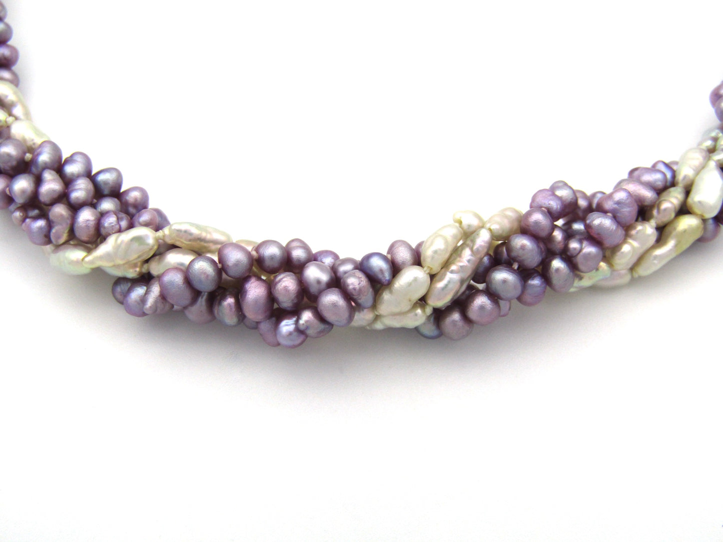 14K gold freshwater pearl necklace, circa 1970's.