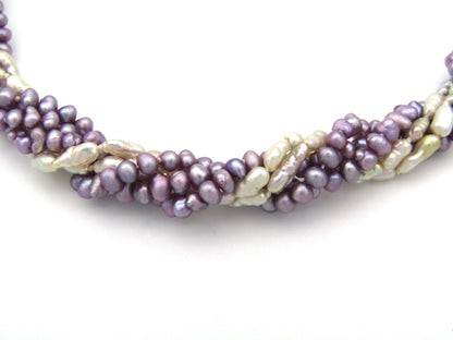 14K gold freshwater pearl necklace, circa 1970's.