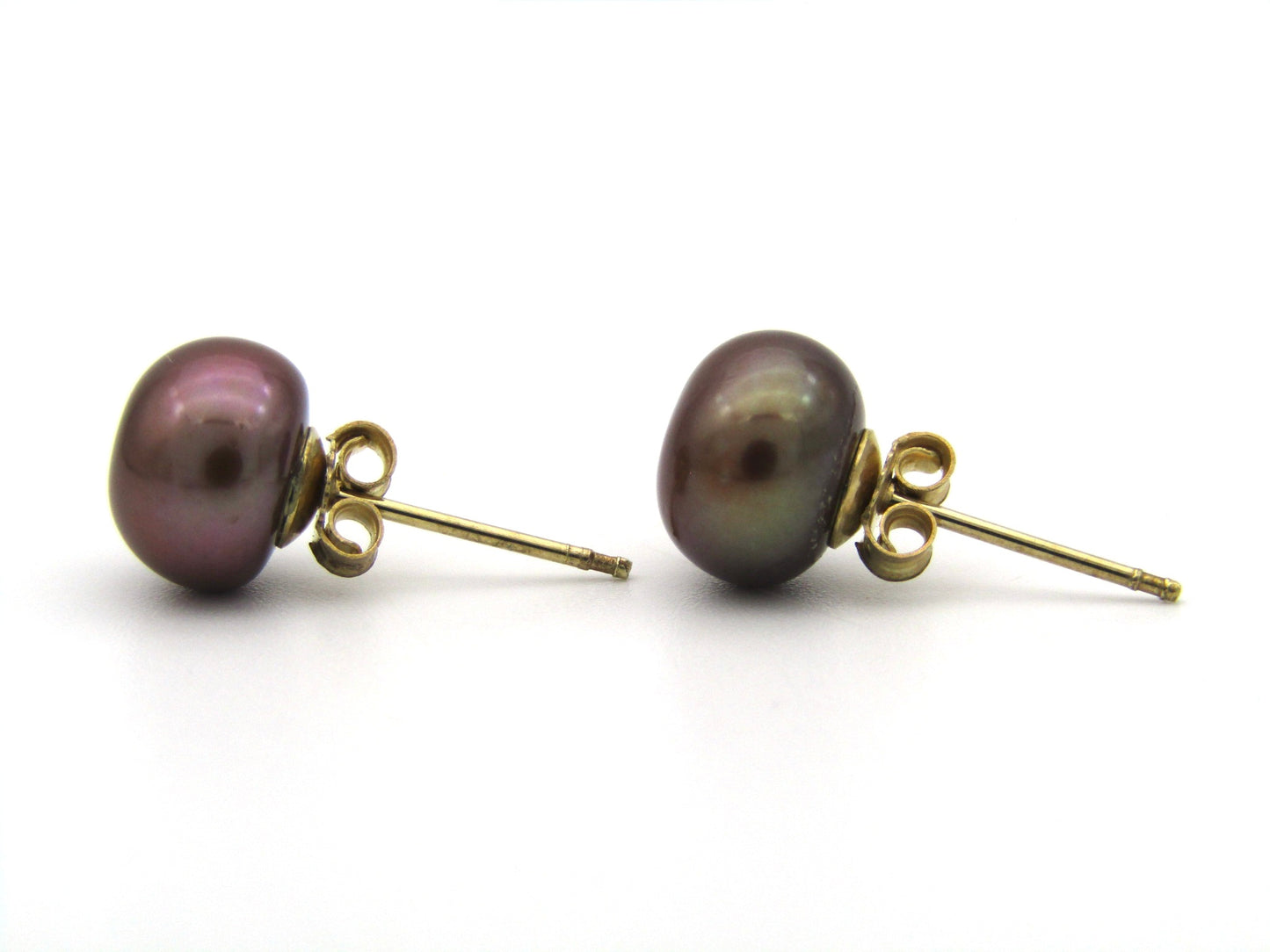 9K gold freshwater pearl stud earrings.