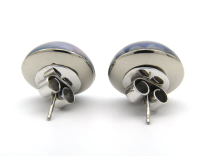 18K gold round mabé pearl stud earrings, circa 1980's.