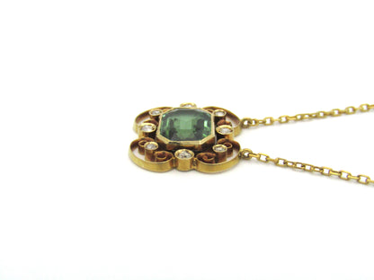 18K gold Edwardian tourmaline and diamond necklace, circa 1900.
