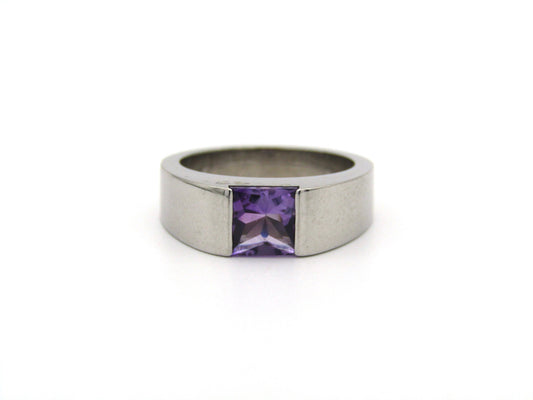 18K gold Vintage Cartier amethyst ring, 1999.