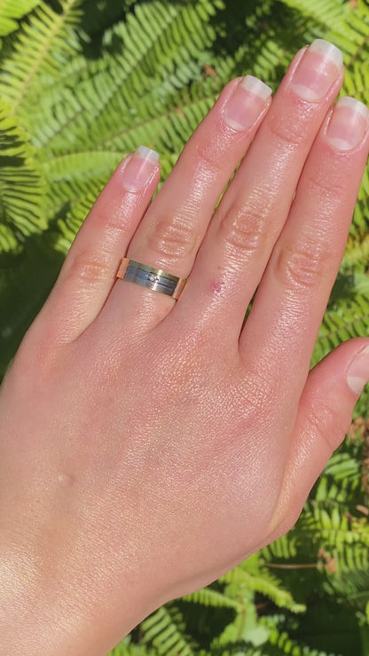 18K tri-colour gold diamond ring, circa 1970's.