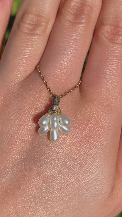 9K gold pearl 'tassel' and diamond pendant.