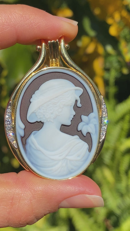 18K gold hard stone cameo and diamond pendant.