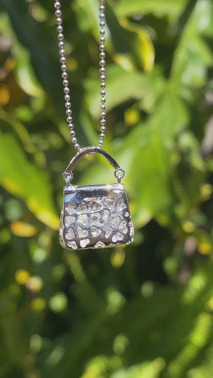 14K gold enamel and diamond handbag pendant.