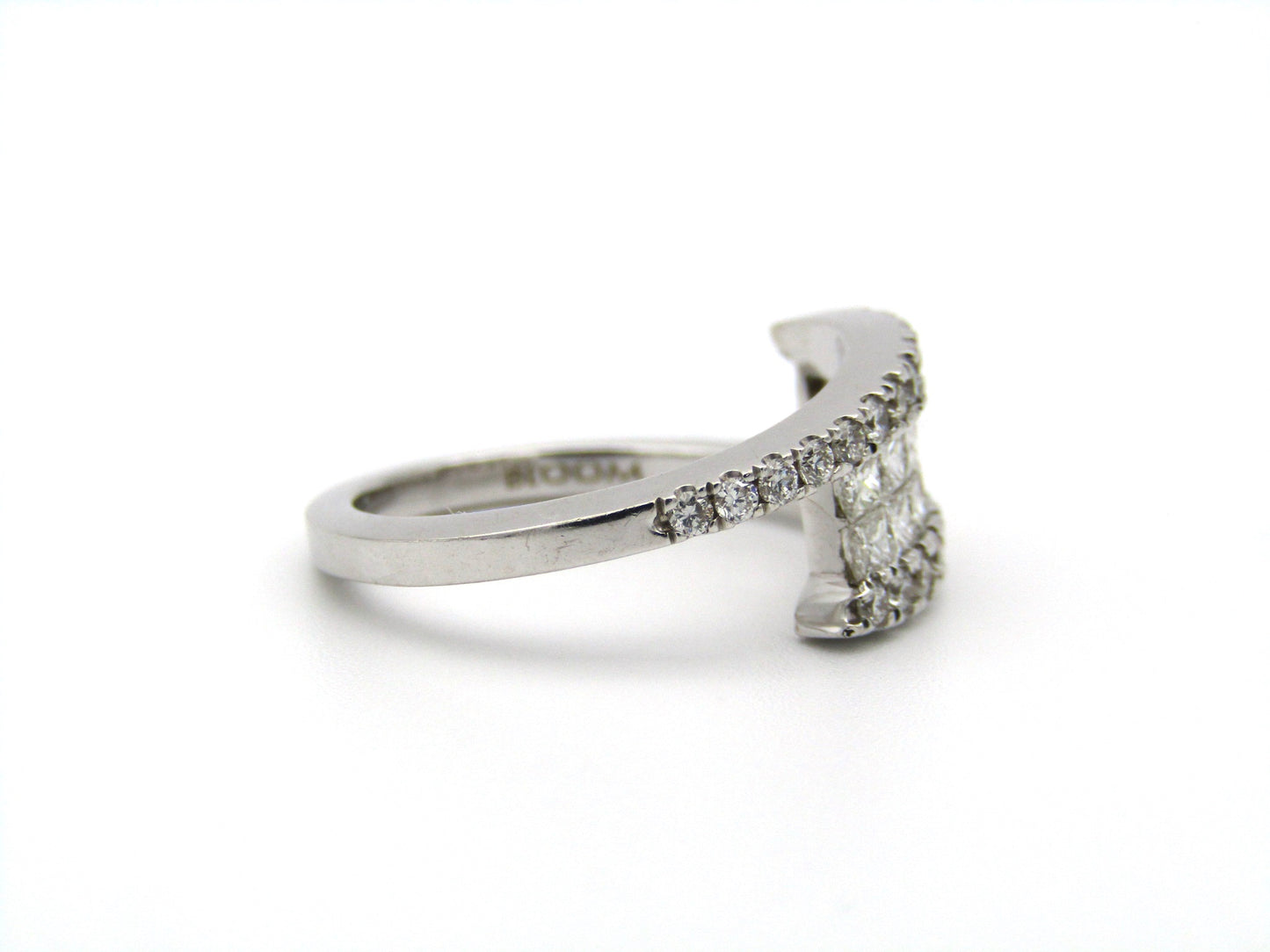 18K gold diamond ring.