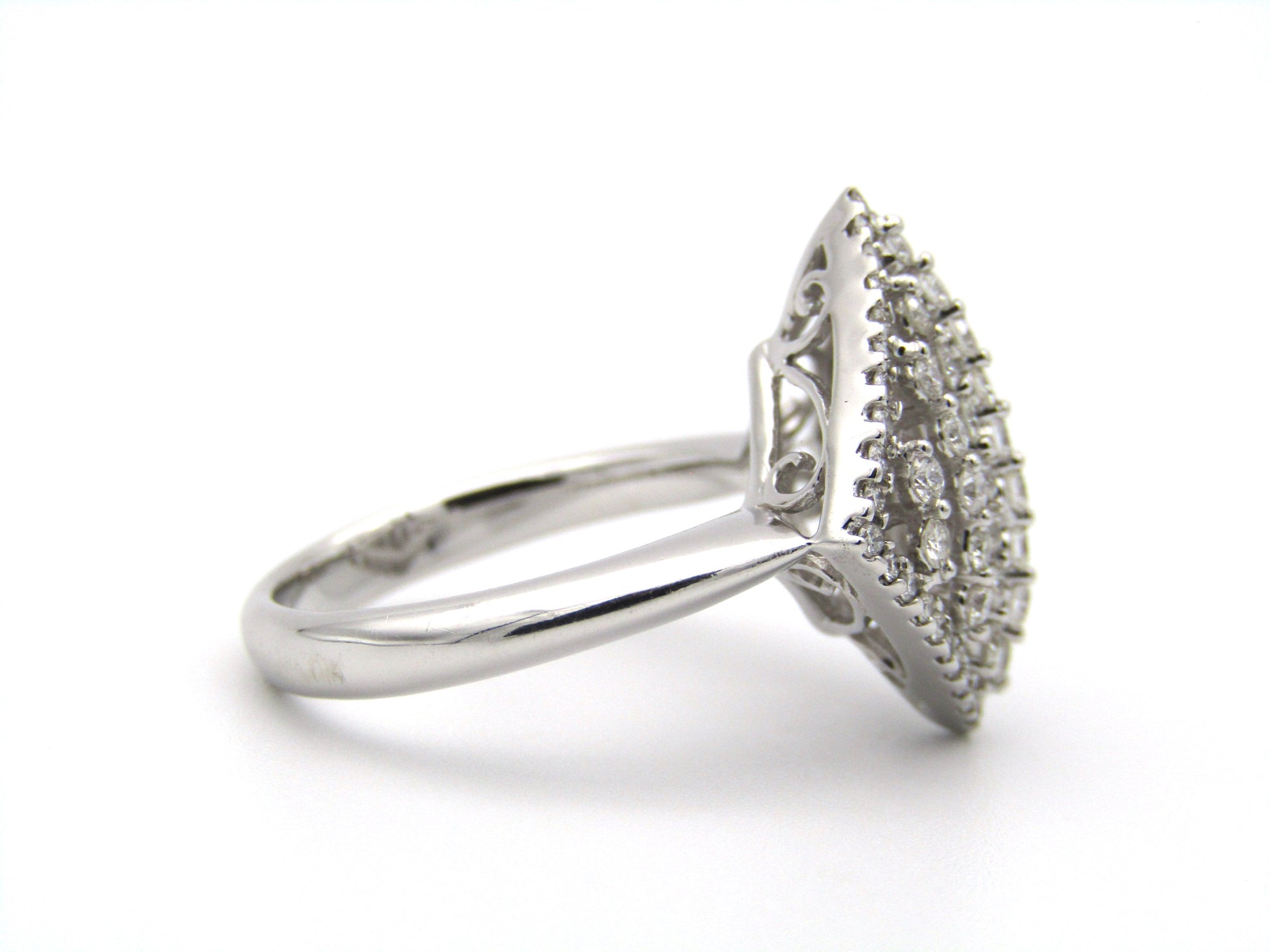 18K gold diamond ring.