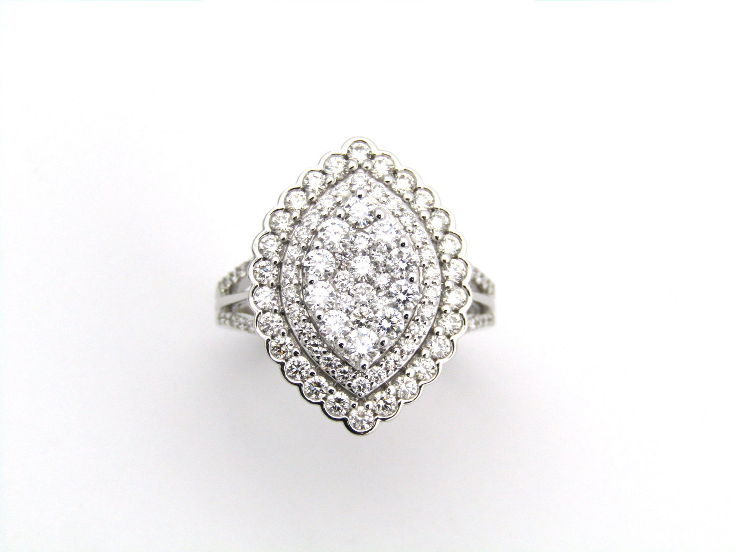 18K gold diamond cluster ring.