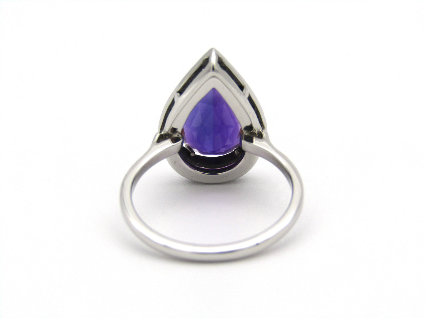 18kt gold amethyst and diamond ring.