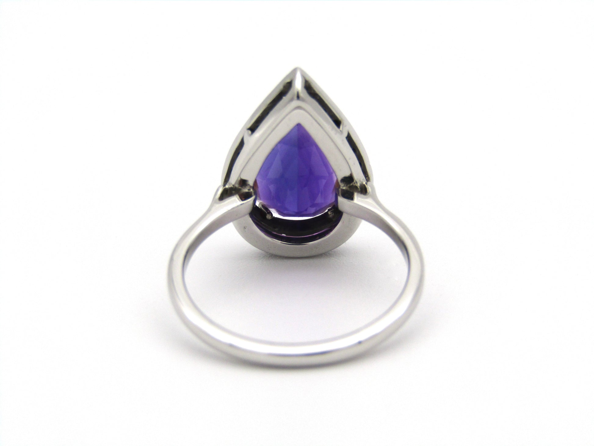 18kt gold amethyst and diamond ring.