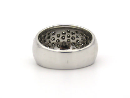 18kt gold diamond ring.