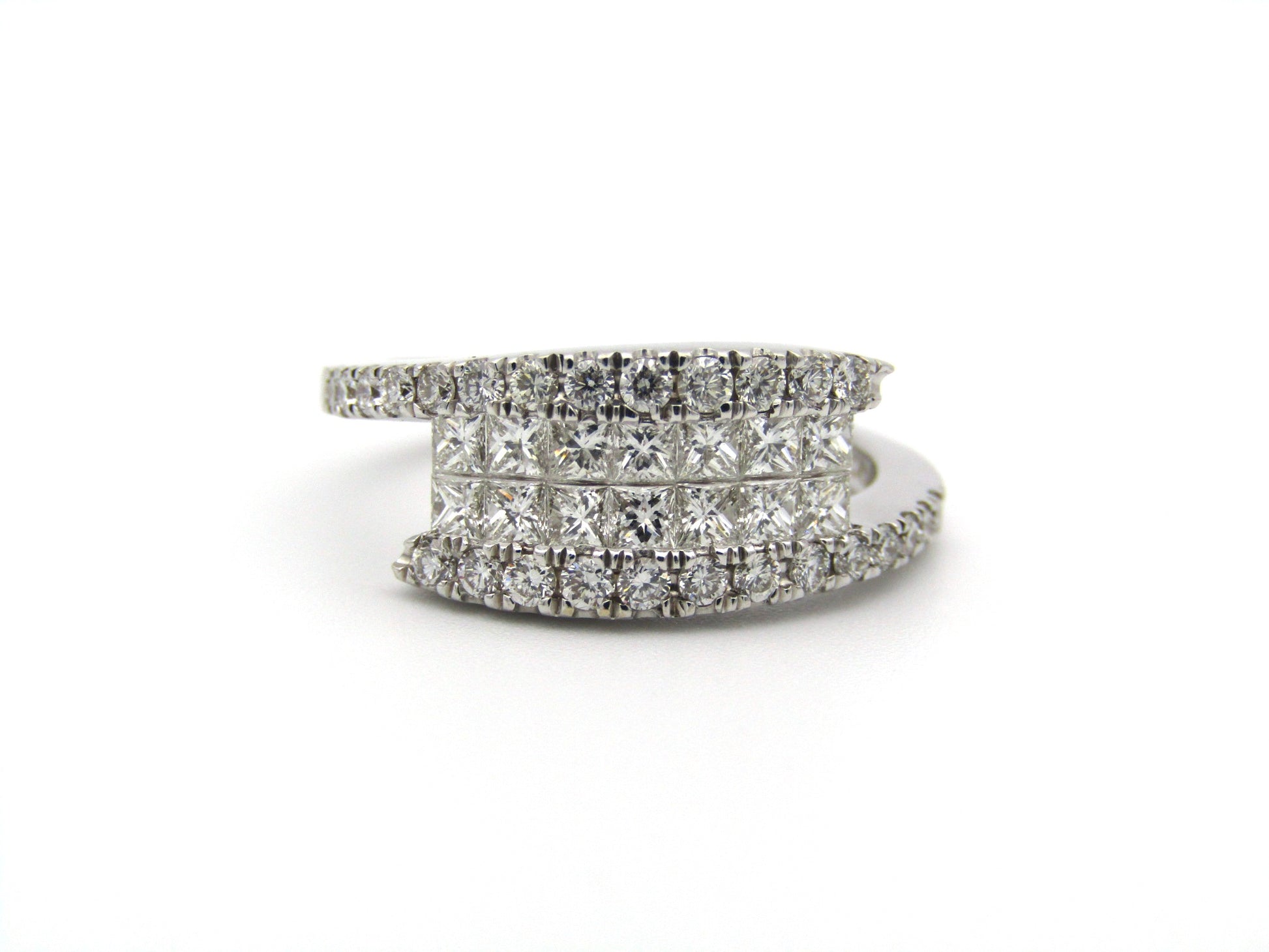 18K gold diamond ring.