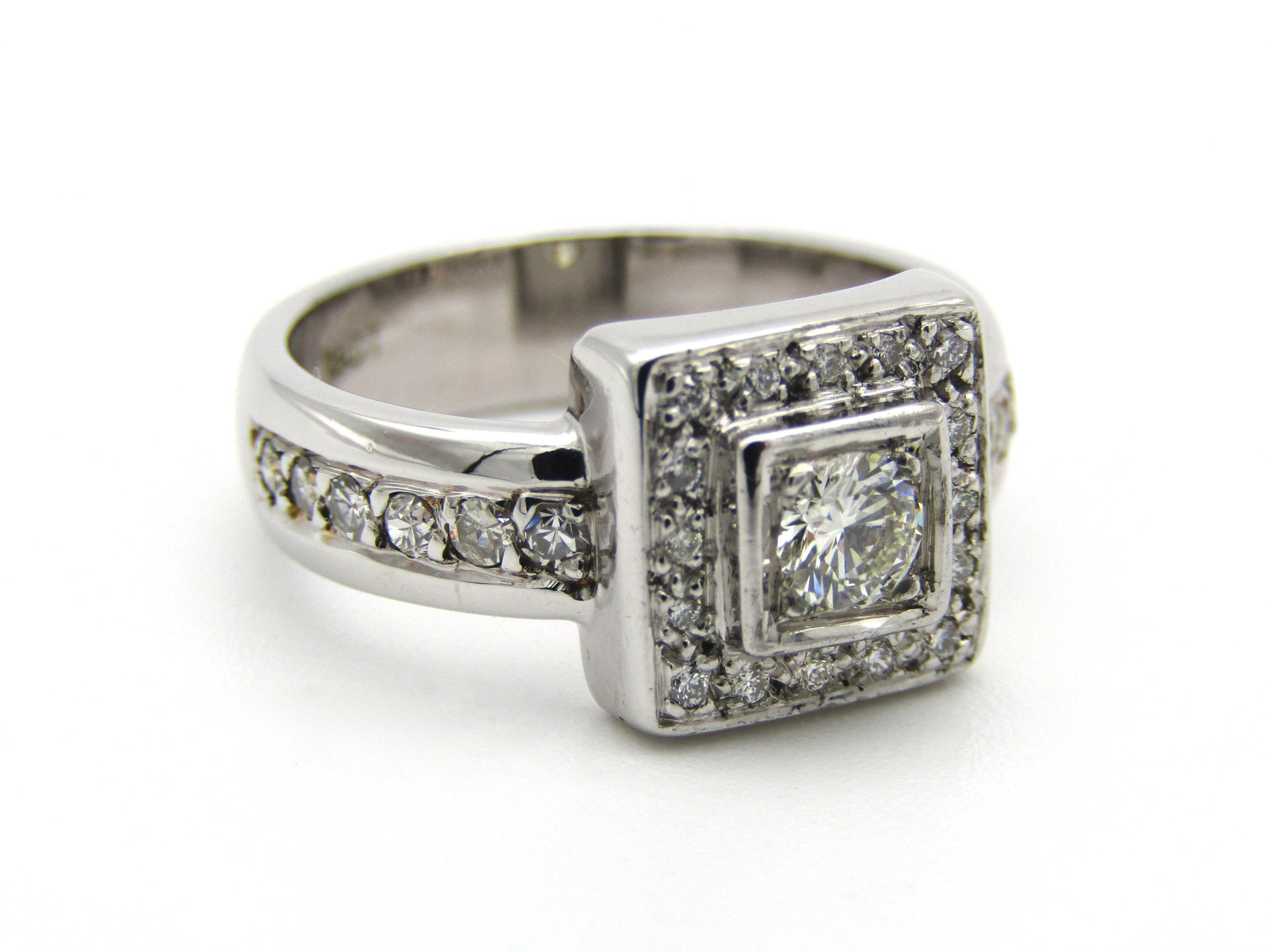 18kt gold diamond ring.