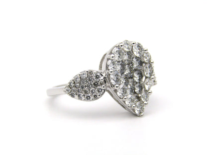 18K gold diamond cluster ring.