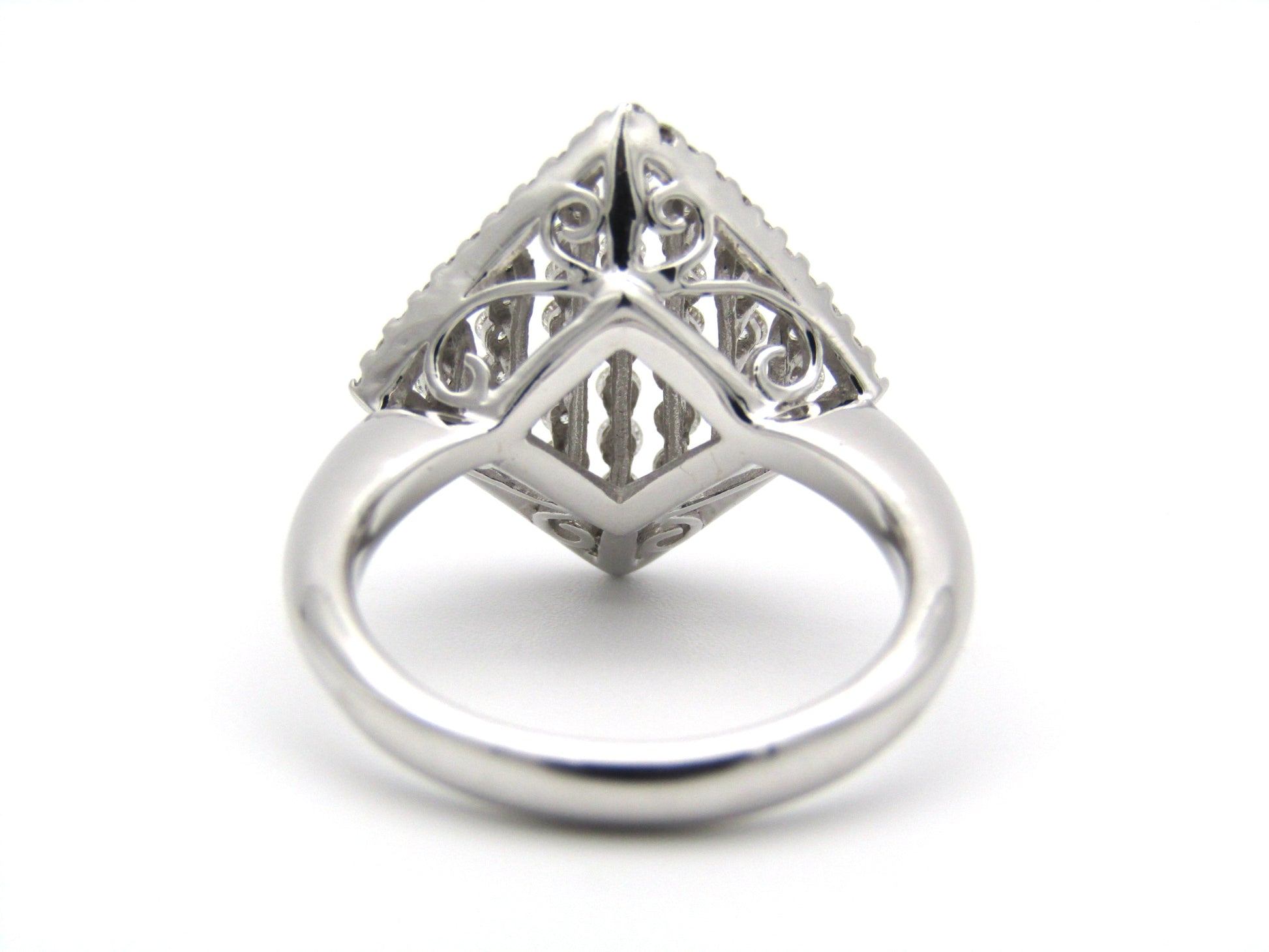18K gold diamond ring.