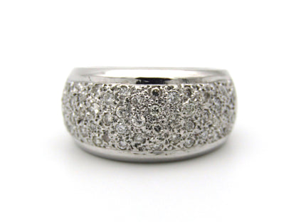 18kt gold diamond ring.