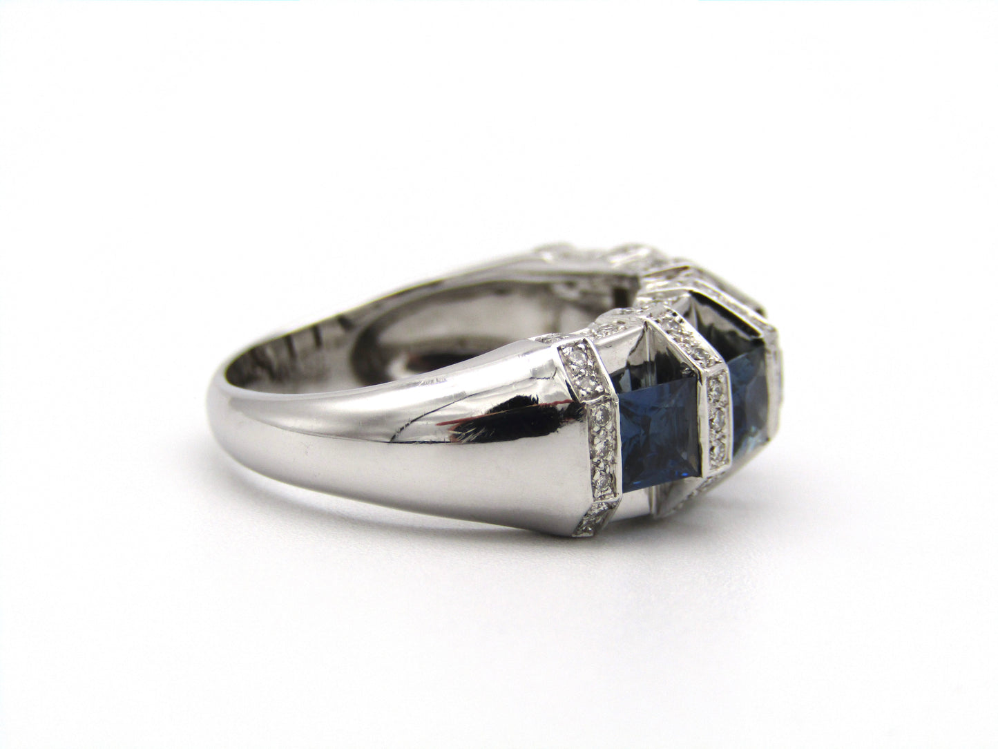 18K gold sapphire and diamond ring.