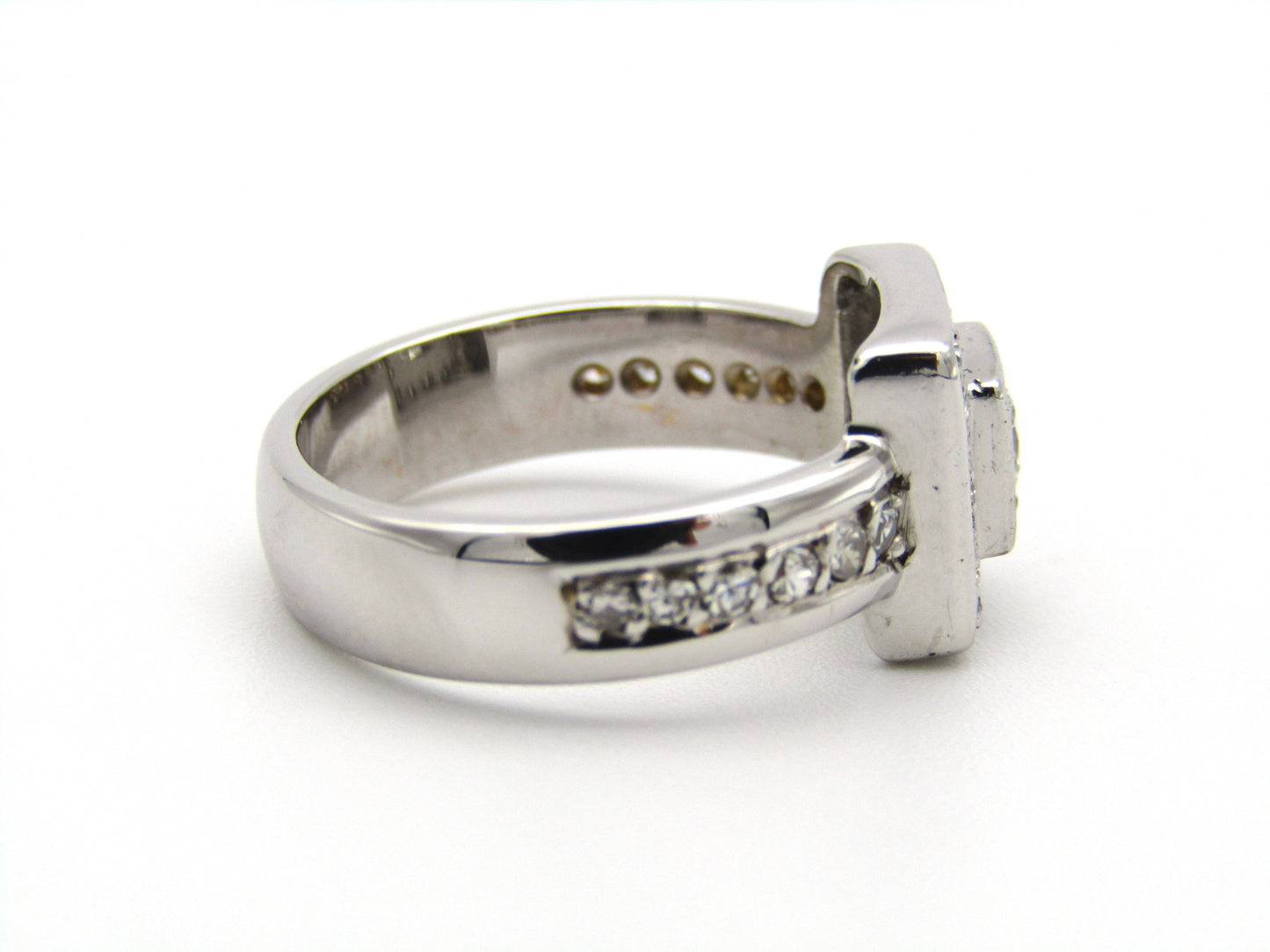 18kt gold diamond ring.